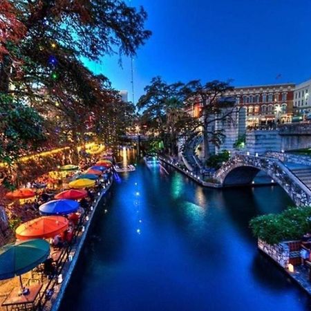 Cozy Downtown Guest House 2Br/1Ba Sleeps 8 San Antonio Luaran gambar