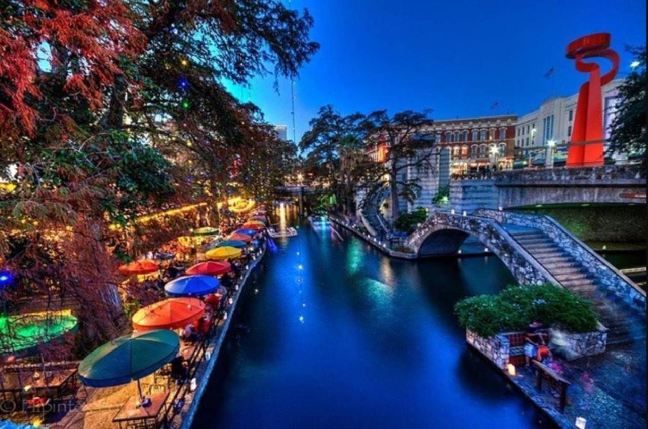 Cozy Downtown Guest House 2Br/1Ba Sleeps 8 San Antonio Luaran gambar